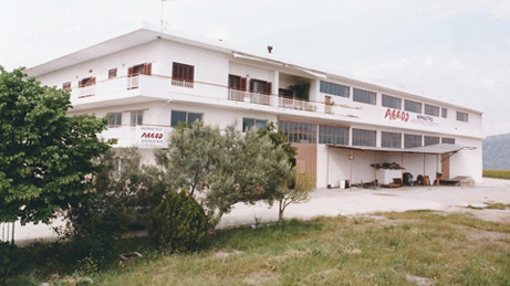 Img00 – Εταιρία